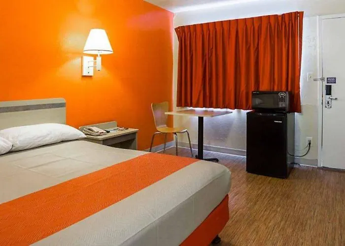 Hotel 6-holbrook, Az 3*
