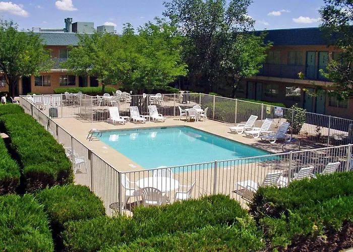 6-holbrook, Az 3* Holbrook